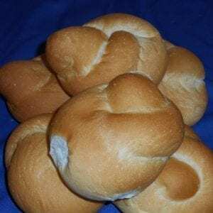 Dinner Roll Twist